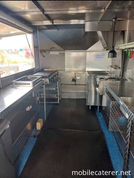 18ftw fully kitted out Chip Van